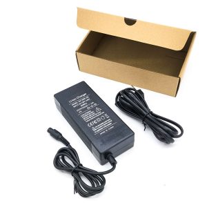 Cargador 36v 2A con conector GX12