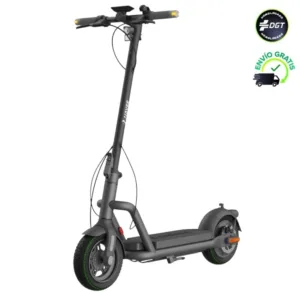 Patinete eléctrico Navee ST3 con suspensión doble y motor de 450W